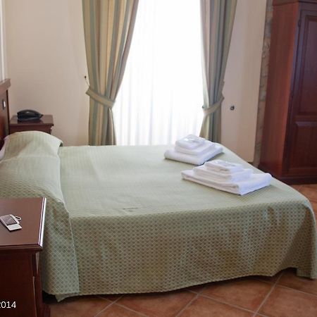 Roccella Valdemone Agriturismo Valle Dell'Etna מראה חיצוני תמונה
