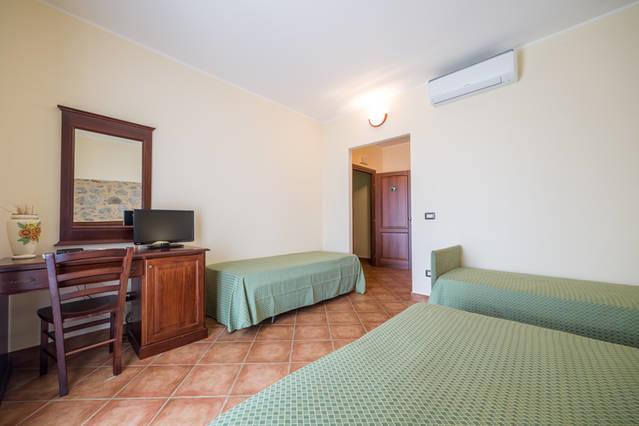 Roccella Valdemone Agriturismo Valle Dell'Etna מראה חיצוני תמונה